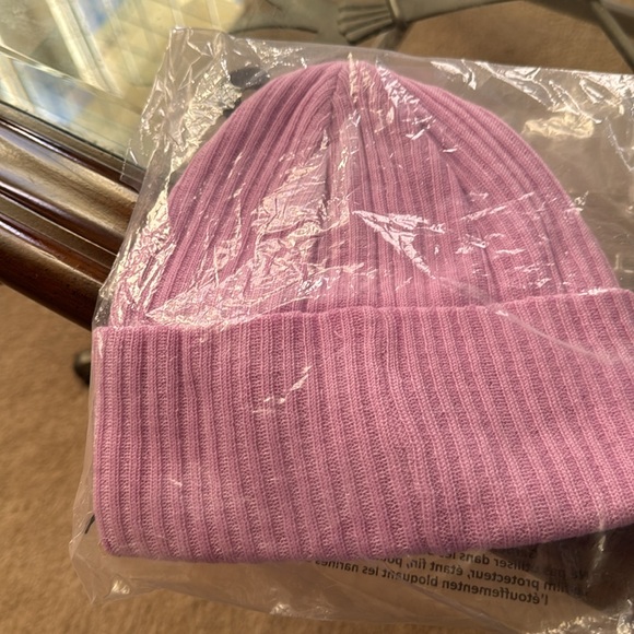 adidas Women's 4 Inch Cuff Fold Beanie, Bliss Lilac Purple/White/Clear Onix Grey - Picture 2 of 5